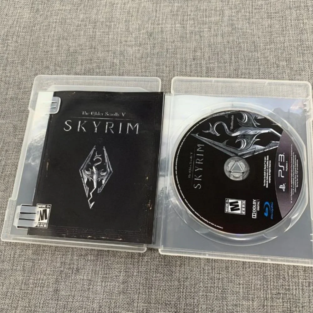 PS3 The Elder Scrolls V‎ Skyrim Playstation 3 Mature 17+ Epic Fantasy Reborn